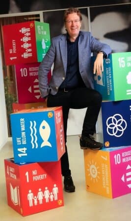 Dhr. ir. H.C.A.M.  (Erik) van den  Oord