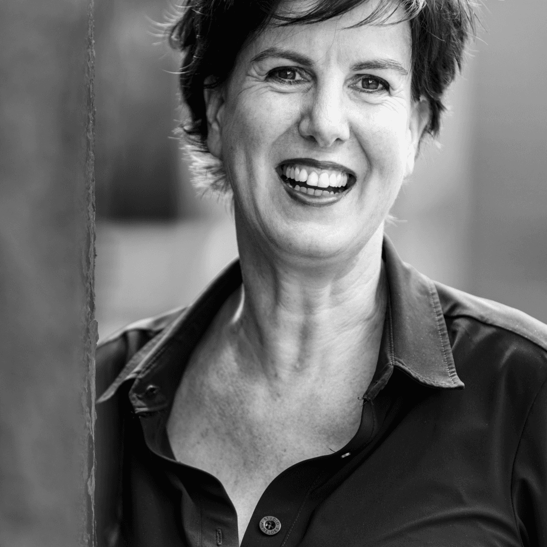 Foto van Wilma hendriks bij het artikel van de VAB: De vraag waar iemand gelukkig van wordt, is vaak belangrijker dan wat er kan