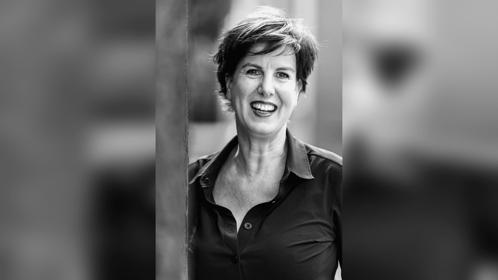 Foto van Wilma hendriks bij het artikel van de VAB: De vraag waar iemand gelukkig van wordt, is vaak belangrijker dan wat er kan